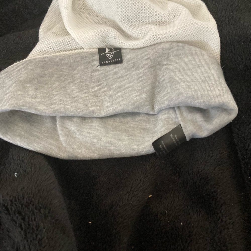 Forbusite White and Gray Men's Beanie